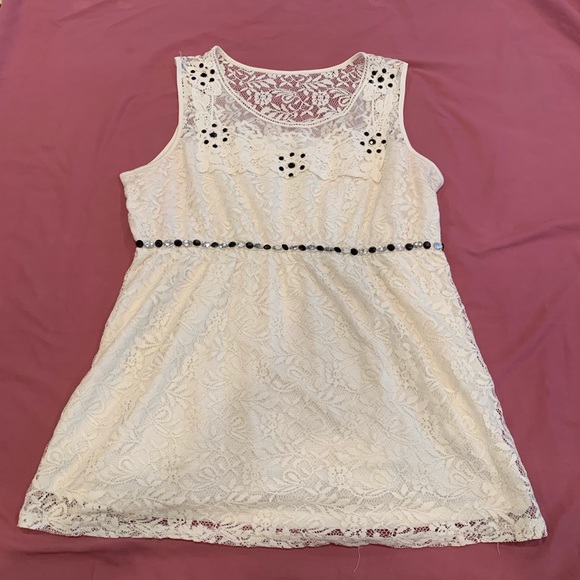Motherhood Maternity Tops - Motherhood Maternity White Top! NWOT